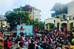 Con-la-testa-tra-le-nuvole-1